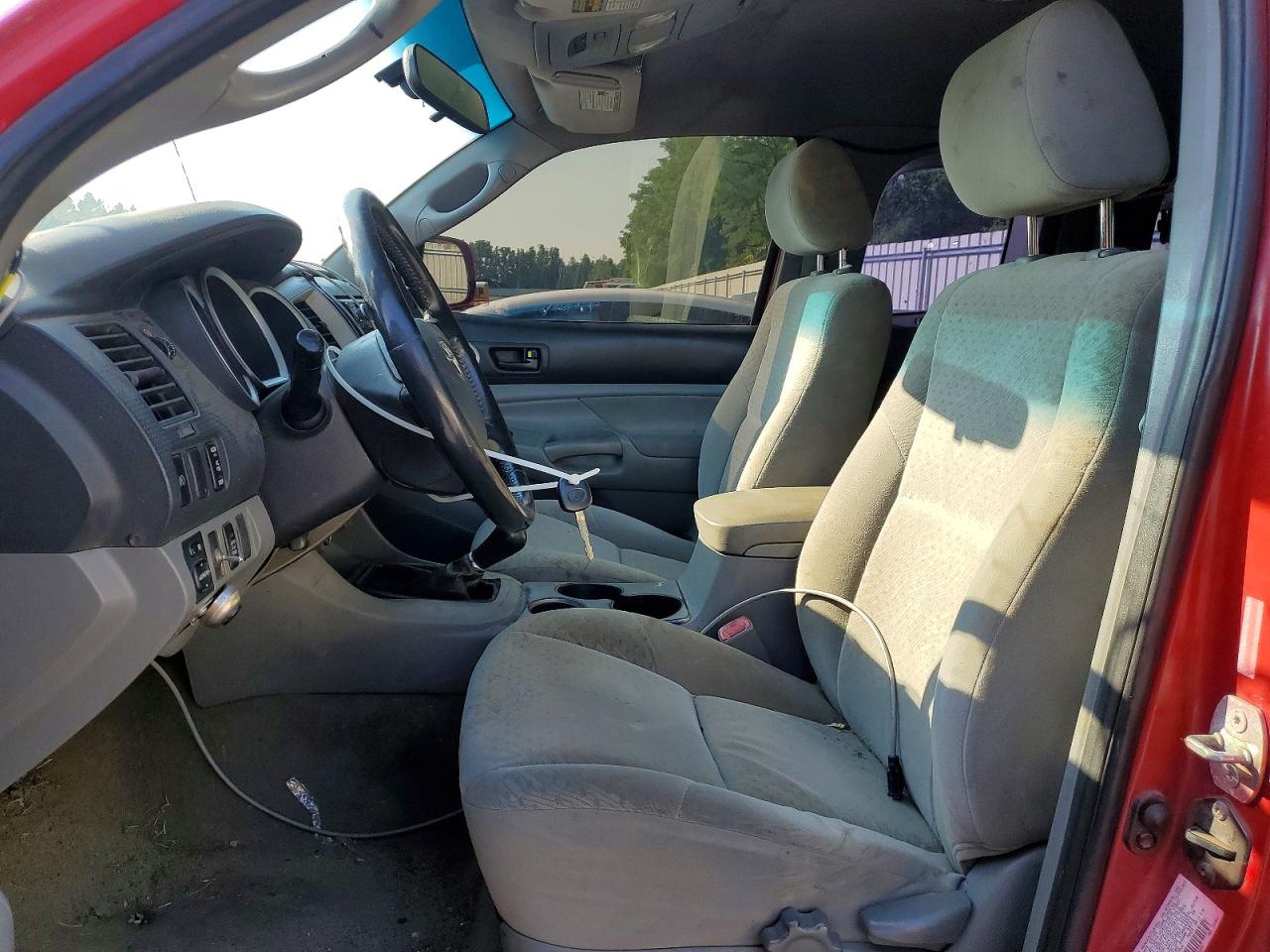 2005 Toyota Tacoma Access Cab Red vin: 5TEUU42N95Z112793
