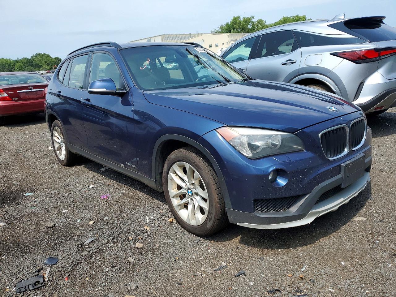 2015 Bmw X1 Xdrive28i Blue vin: WBAVL1C56FVY26435