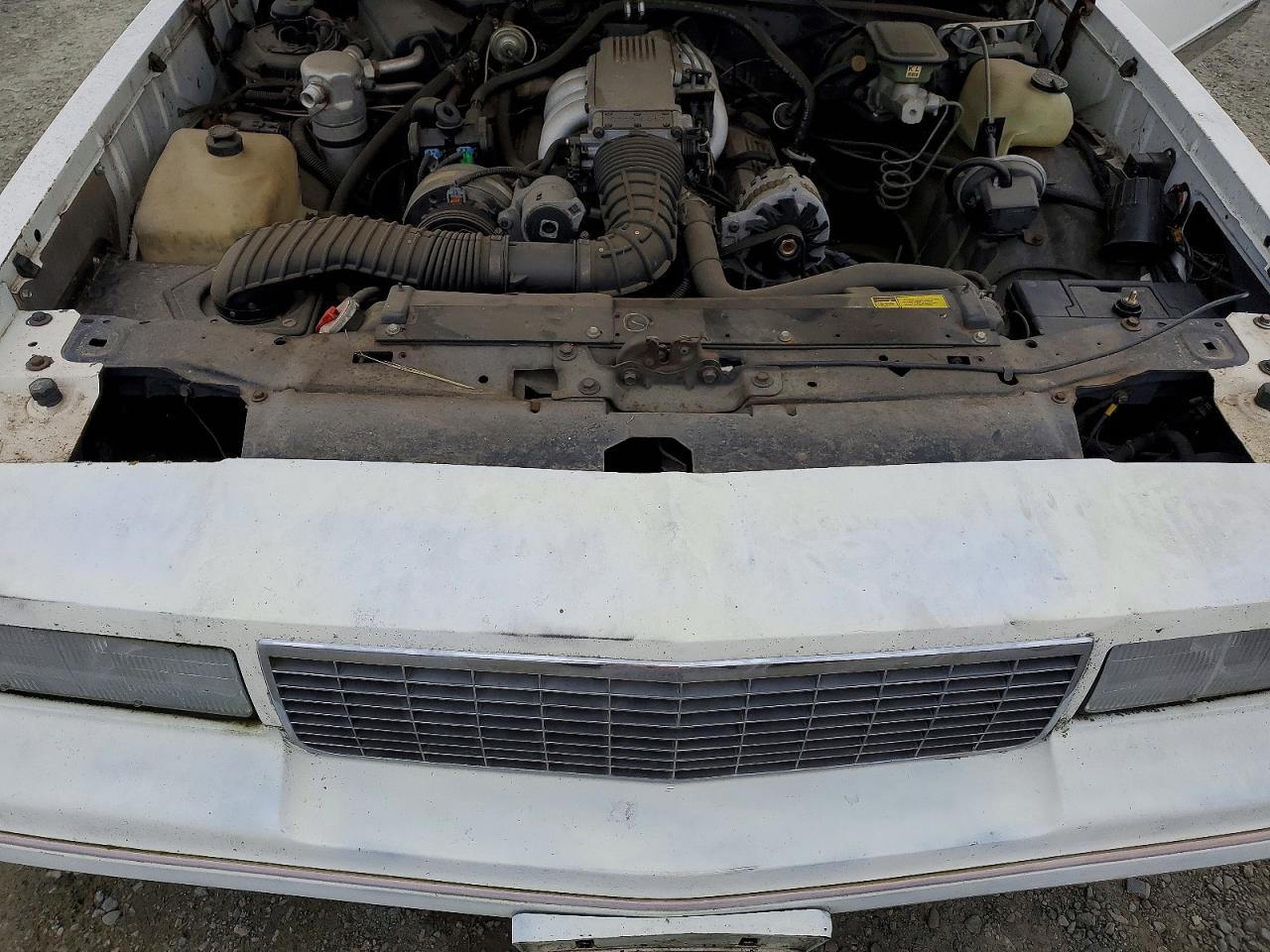1987 Chevrolet Monte Carlo Белый vin: 1G1GZ11HXHR111461