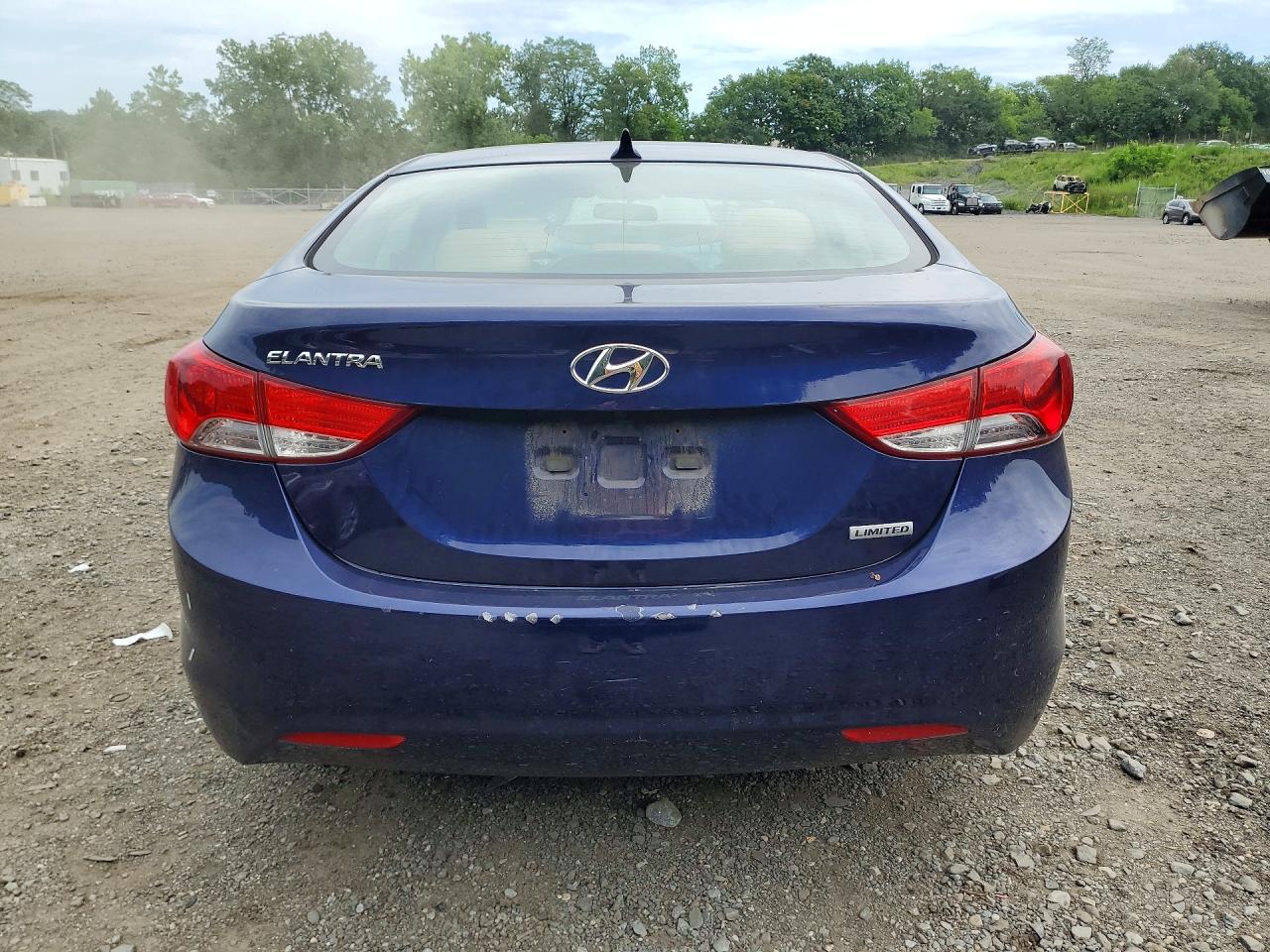 2013 Hyundai Elantra Limited Blue vin: 5NPDH4AE0DH326644