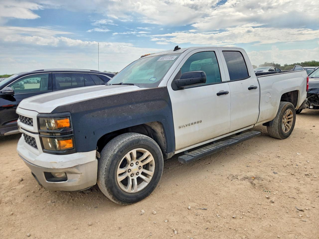 2014 Chevrolet Silverado C1500 Lt White vin: 1GCRCRECXEZ346923