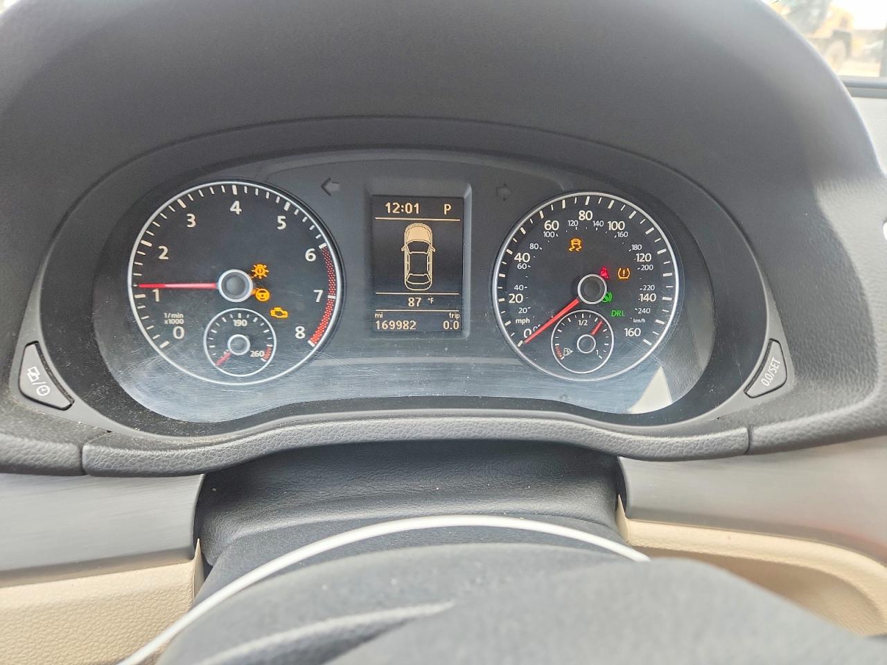 2015 Volkswagen Passat Se Белый vin: 1VWBS7A3XFC026629