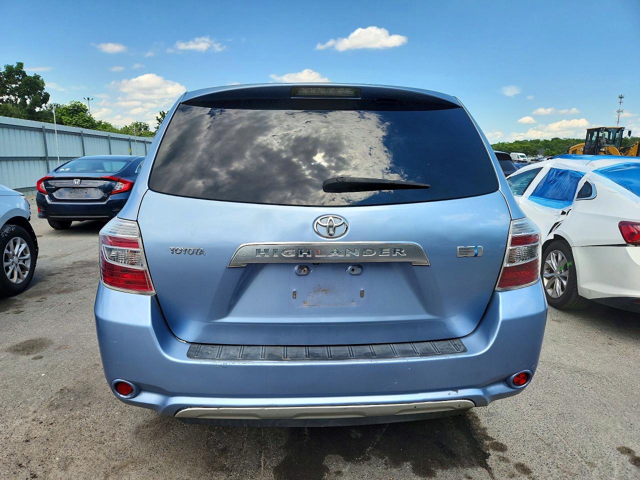 2008 Toyota Highlander Hybrid Blue vin: JTEEW41A482023974