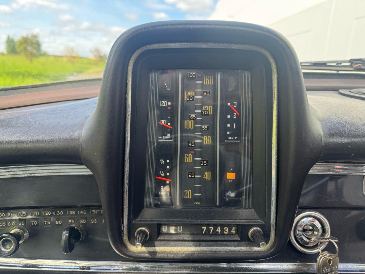 1965 Mercedes Benz 190 Белый vin: 11001010128181