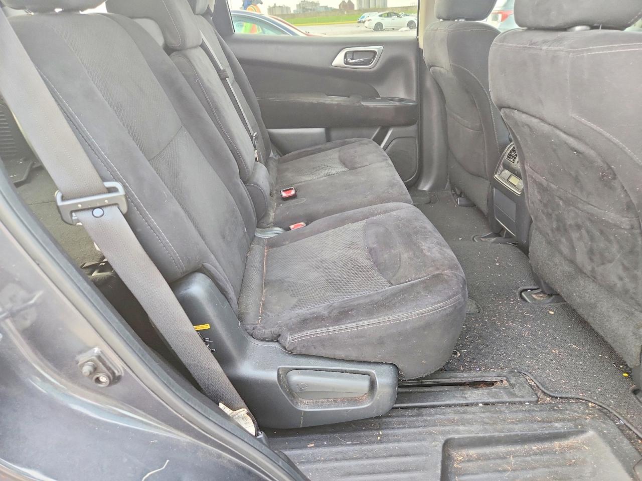 2014 Nissan Pathfinder S Серый vin: 5N1AR2MN8EC729912
