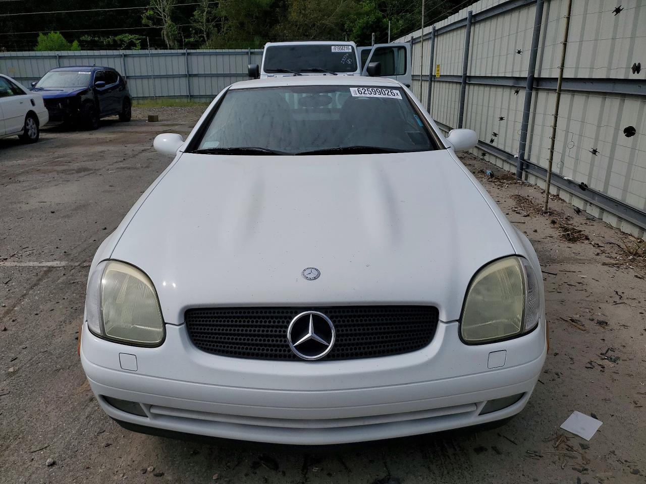 1998 Mercedes-benz Slk 230 Kompressor Белый vin: WDBKK47F1WF056814