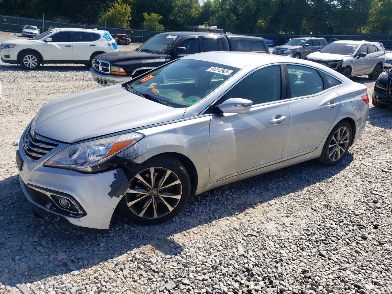 2015 Hyundai Azera Base Silver vin: KMHFG4JG4FA475092