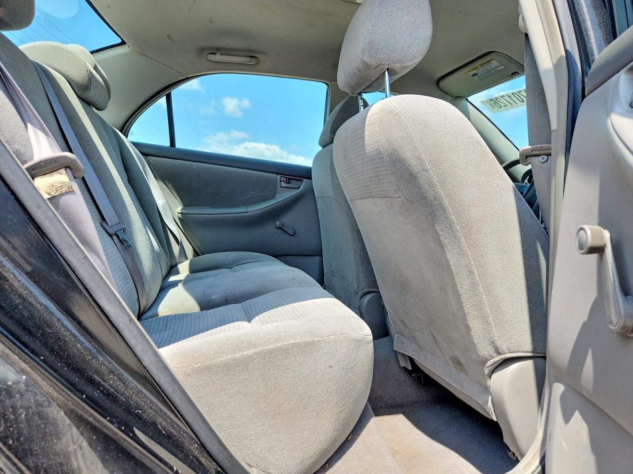 2005 Toyota Corolla Ce Black vin: 1NXBR32EX5Z406467