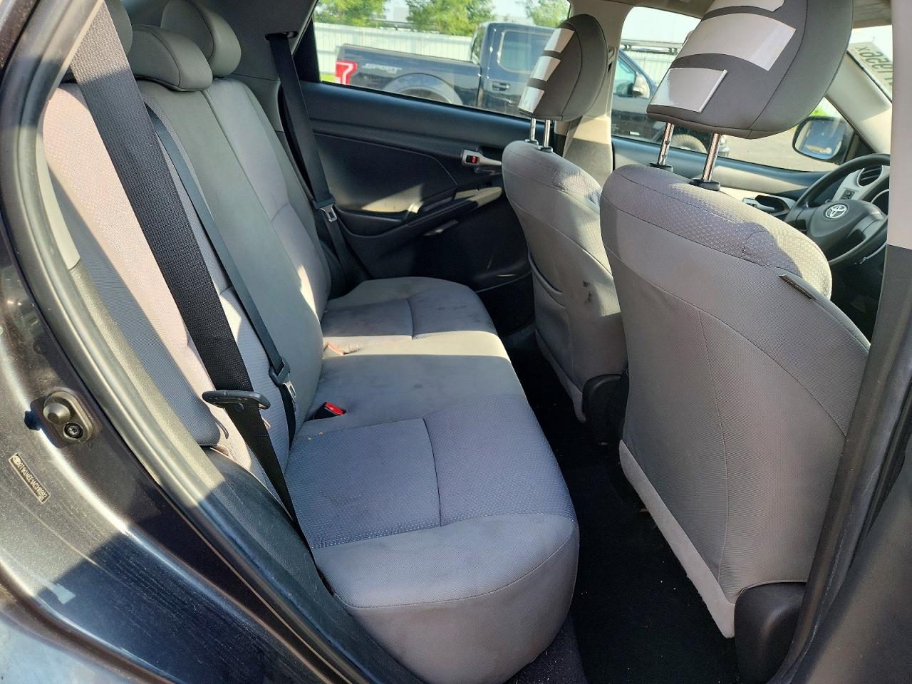 2010 Toyota Matrix Base Gray vin: 2T1KU4EE1AC316992
