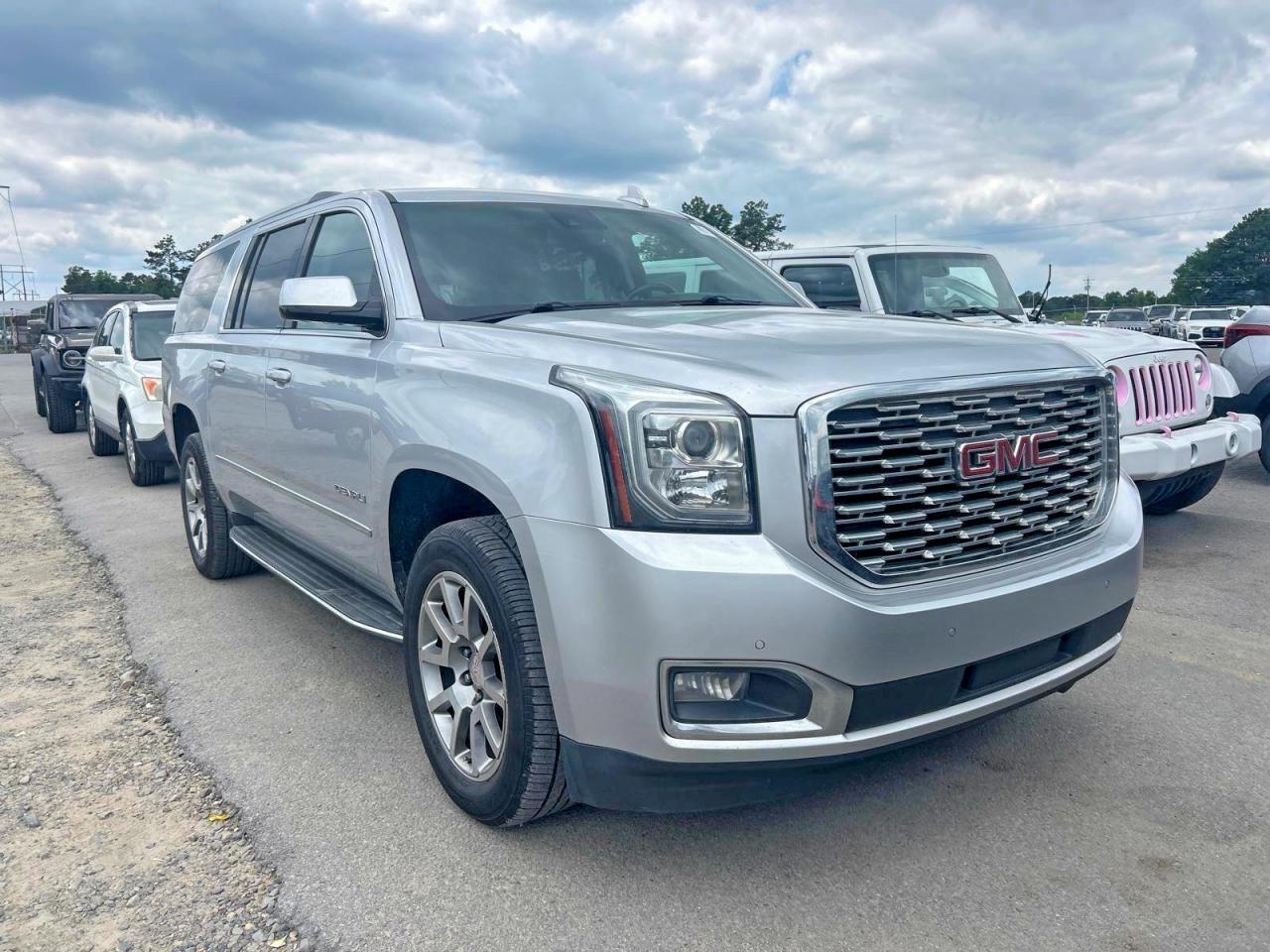 2020 Gmc Yukon Xl Denali Серебряный vin: 1GKS1HKJ1LR202263