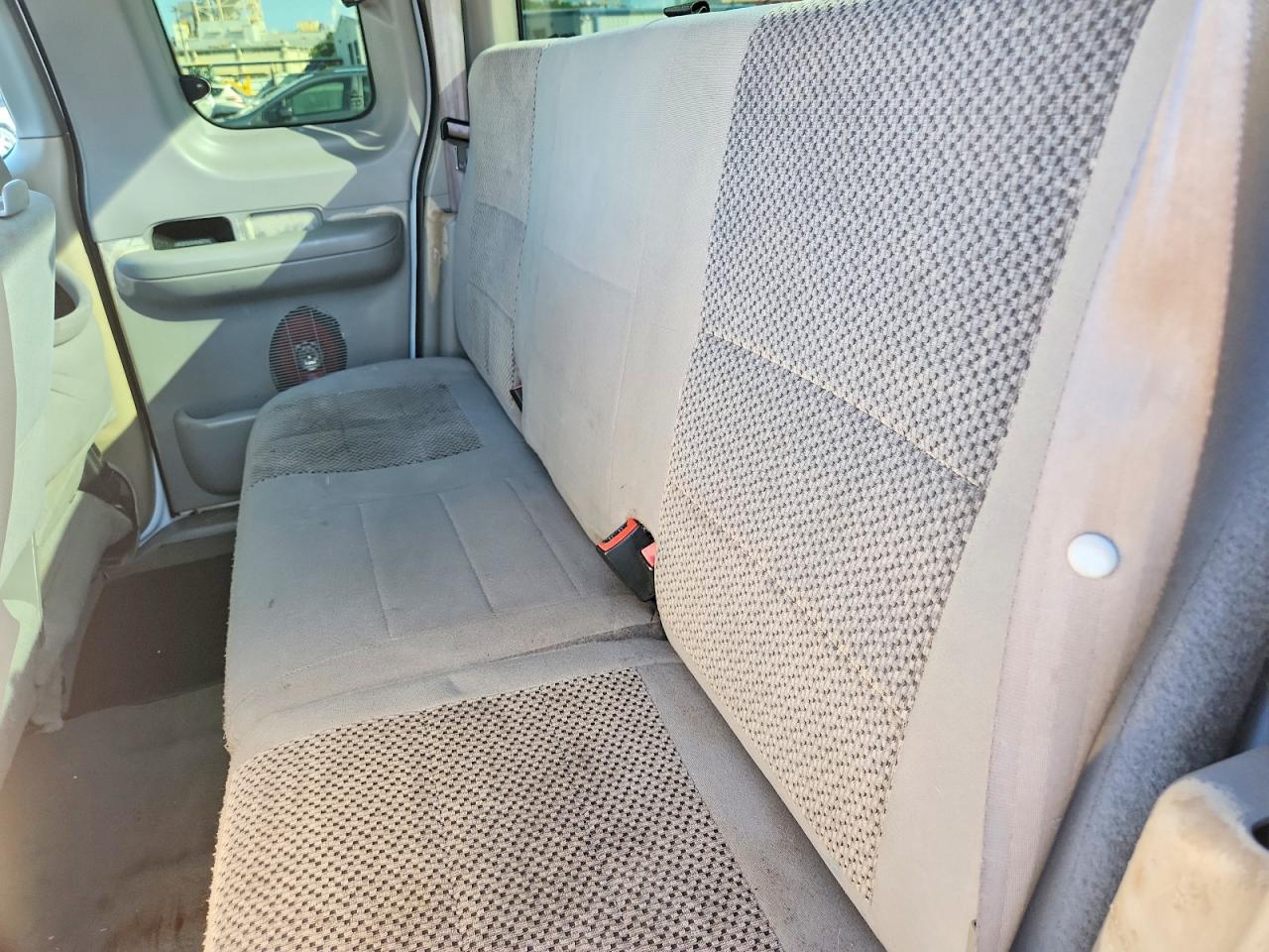 2003 Ford F150 White vin: 1FTRX17W13NB84729
