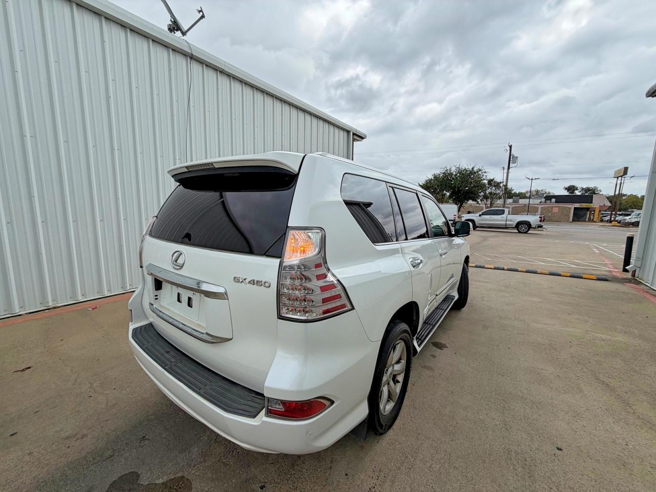 2014 Lexus Gx 460 White vin: JTJBM7FX4E5076421