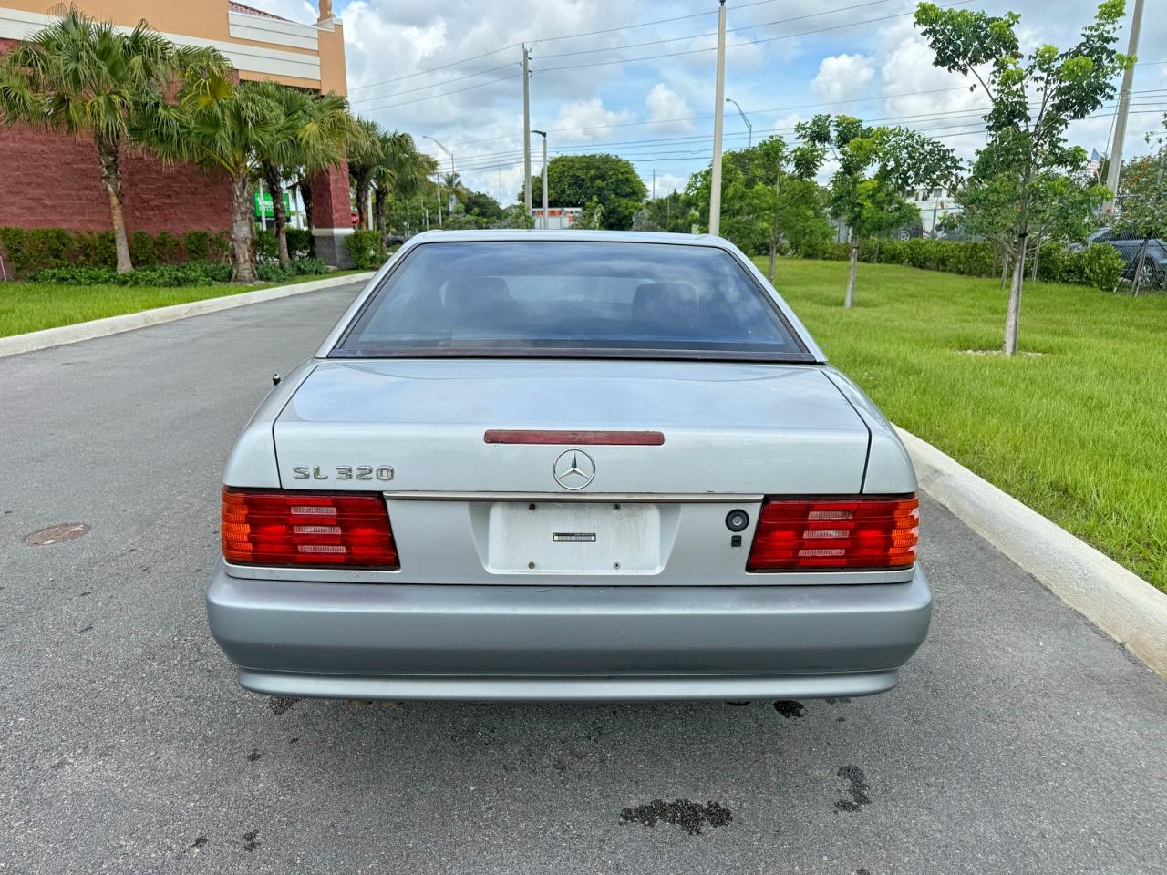 1995 Mercedes-benz Sl 320 Silver vin: WDBFA63E9SF115969