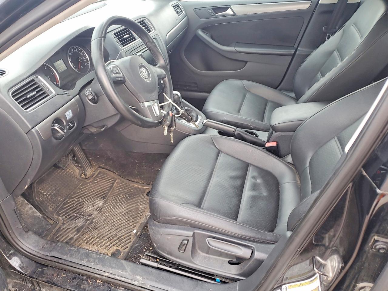 2013 Volkswagen Jetta Tdi Black vin: 3VWLL7AJ5DM246076