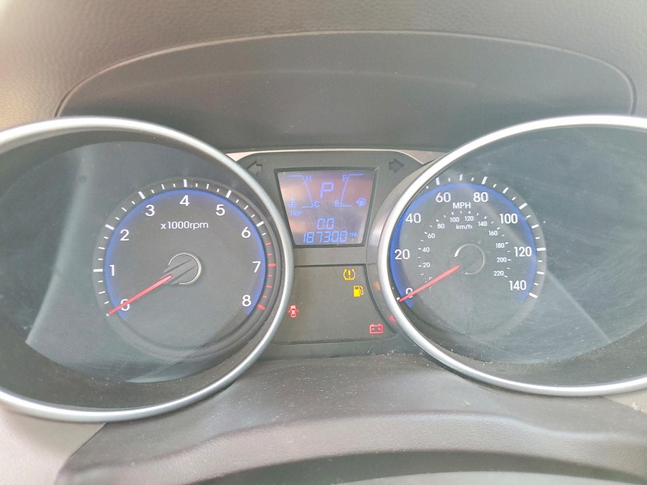 2015 Hyundai Tucson Se Белый vin: KM8JU3AG7FU092680