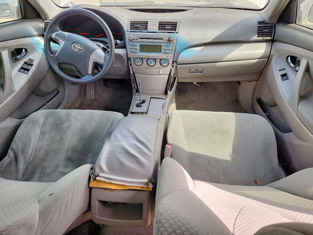 2009 Toyota Camry Le Белый vin: 4T4BE46K99R088497