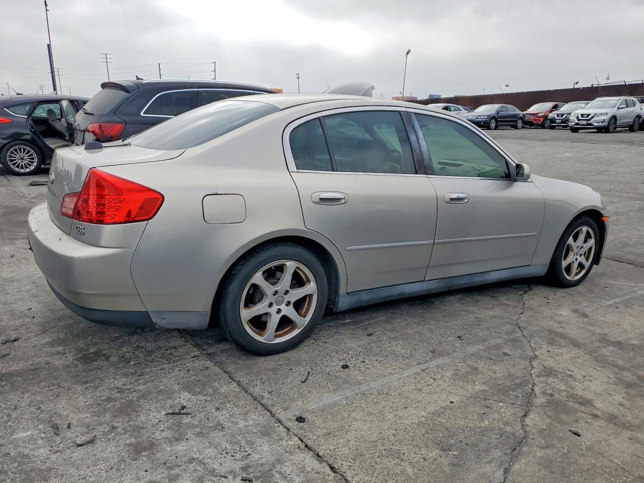2004 Infiniti G35 Base Серый vin: JNKCV51E94M108118