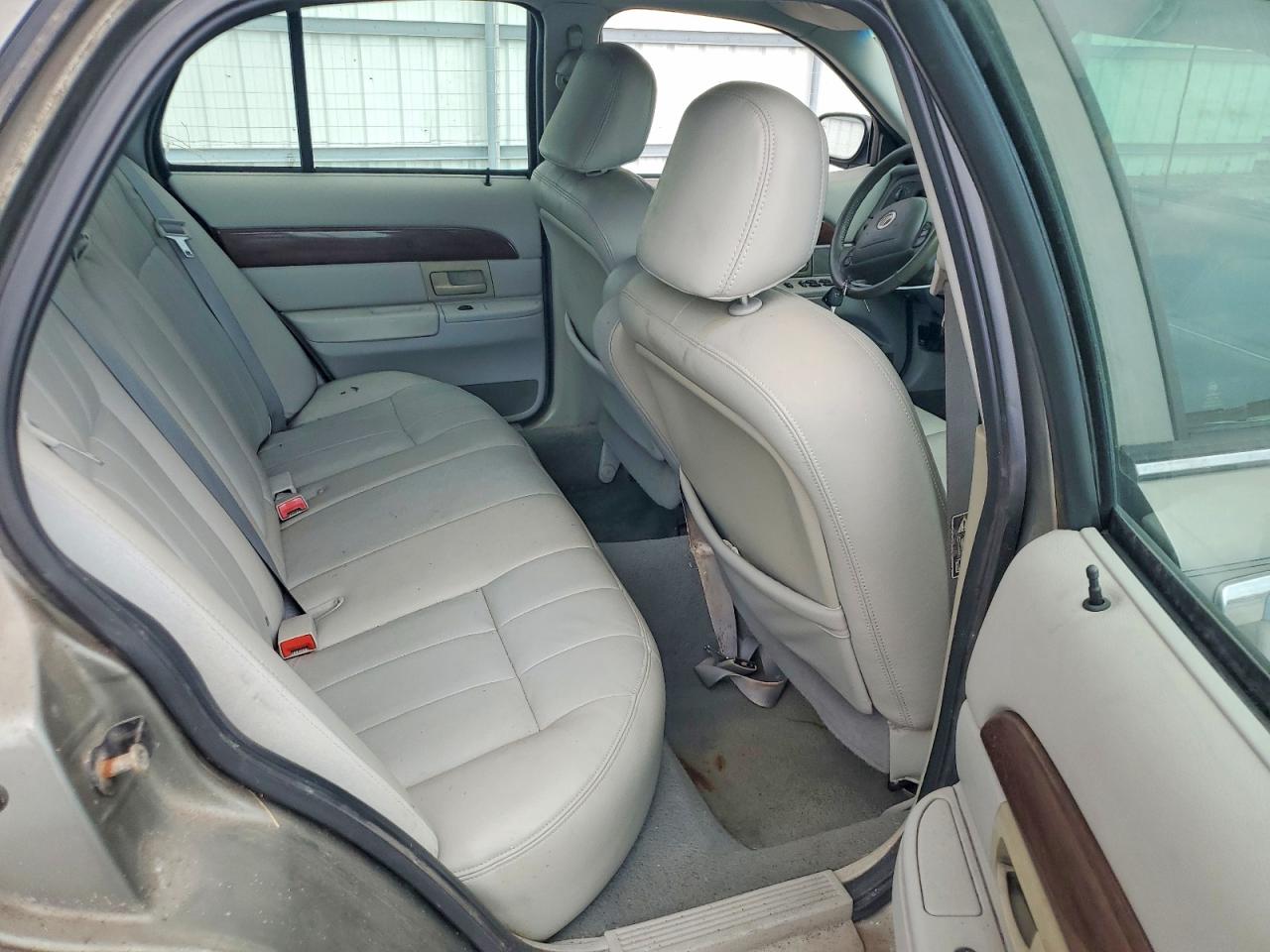 2003 Mercury Grand Marquis Ls Tan vin: 2MEFM75W63X669172