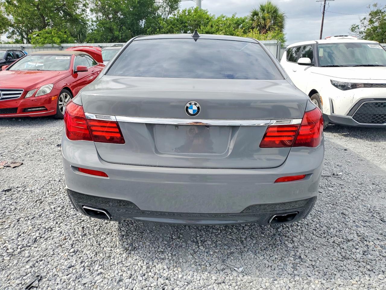 2015 Bmw 740 Li Gray vin: WBAYE4C57FD139009