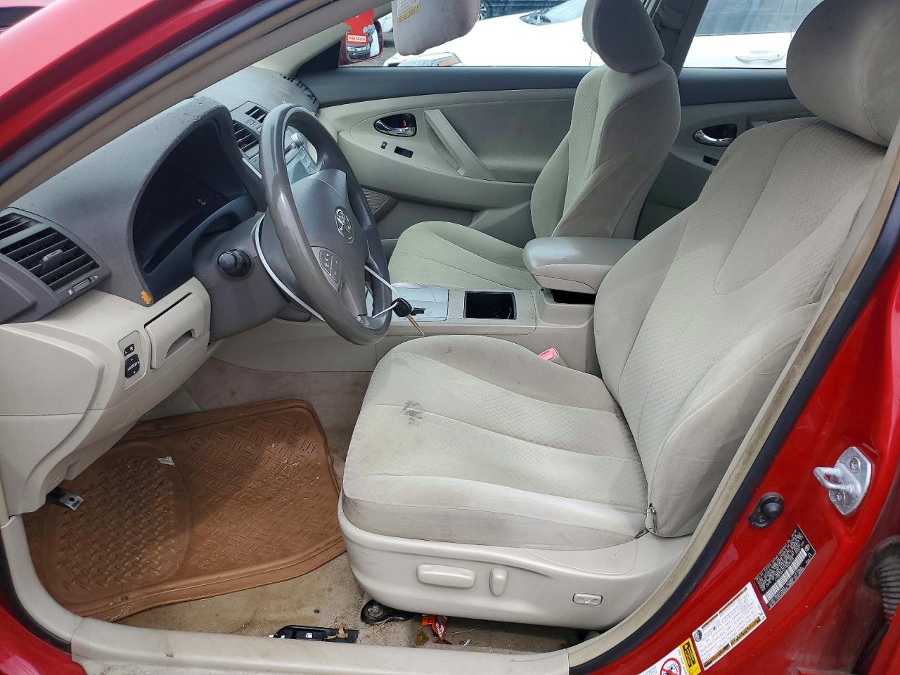 2007 Toyota Camry Le Красный vin: JTNBE46K673036290
