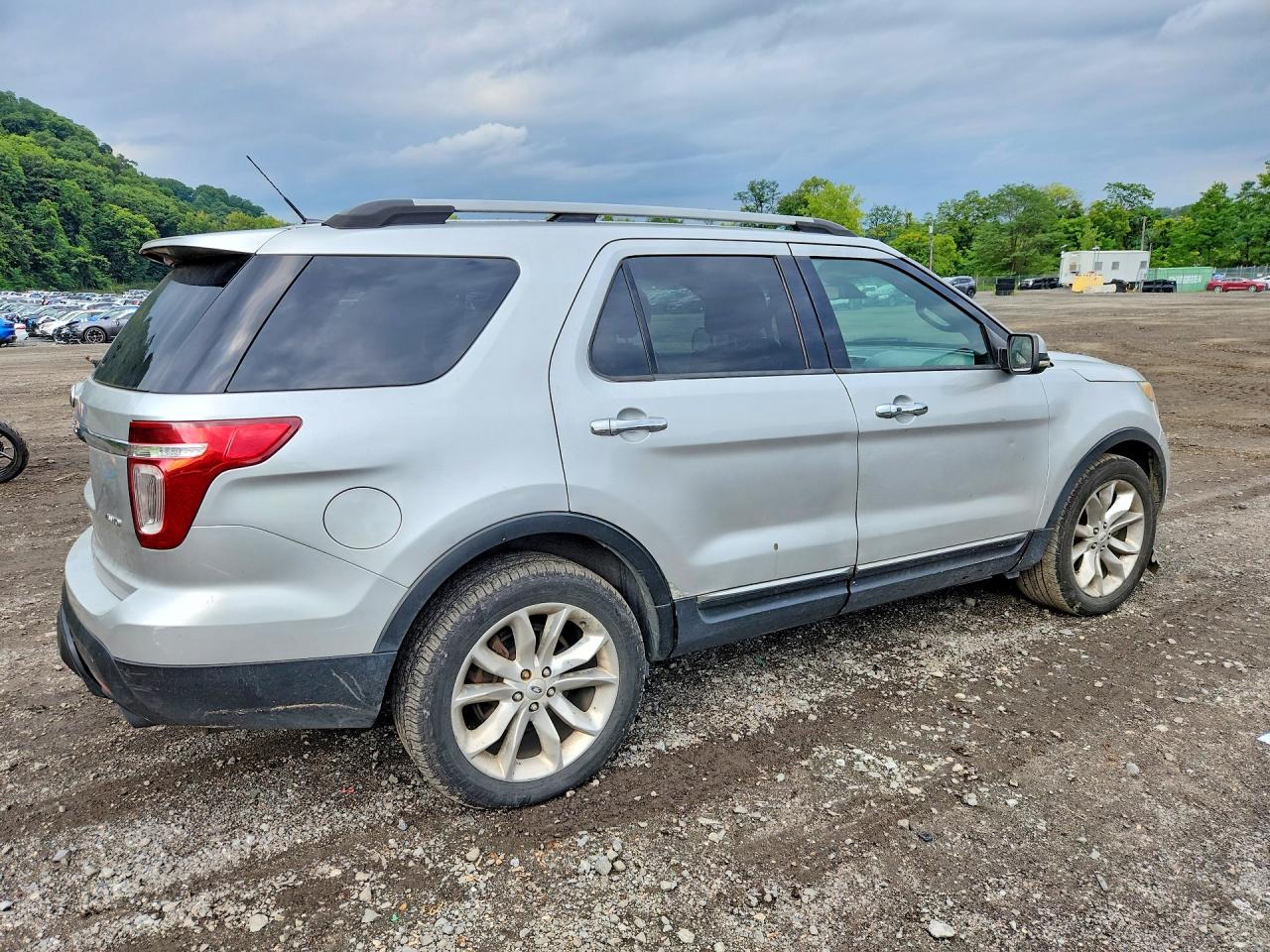 2013 Ford Explorer Limited Серебряный vin: 1FM5K8F8XDGA77754