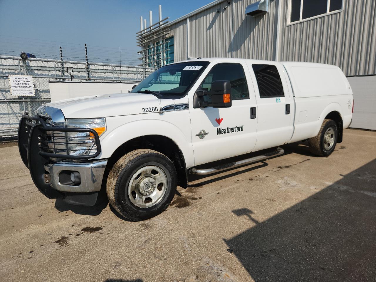 2012 Ford F250 Super Duty White vin: 1FT7W2BT5CEB19699 Damage: Hood, Chipped, 3