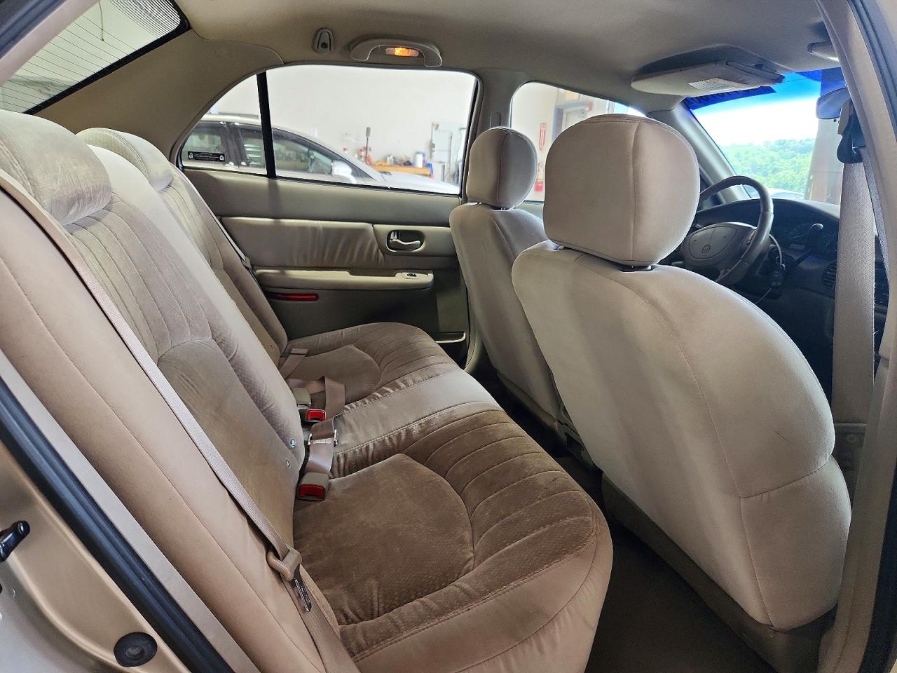 2002 Buick Century Custom Beige vin: 2G4WS52JX21199083