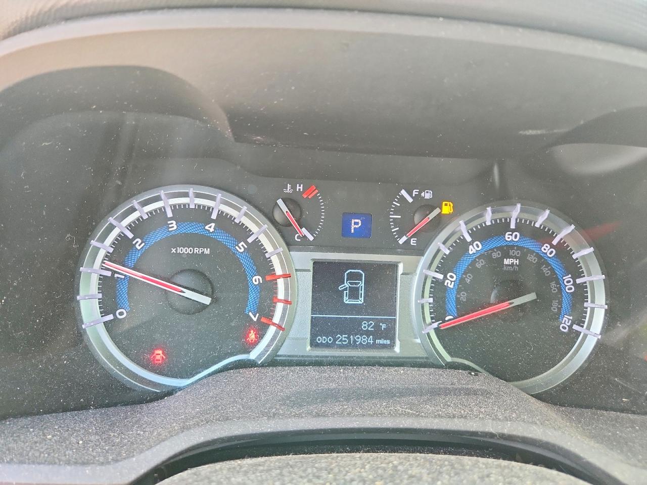 2014 Toyota 4runner Sr5 Black vin: JTEBU5JR7E5170076