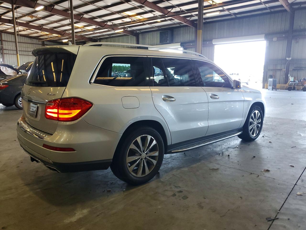 2015 Mercedes-benz Gl 450 4matic Silver vin: 4JGDF6EE2FA451534