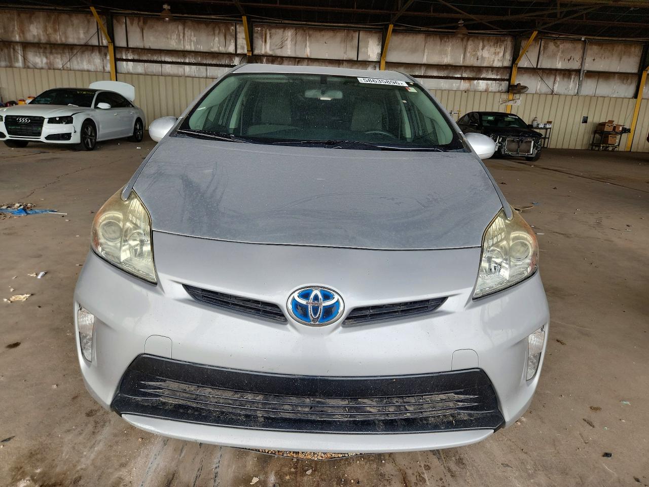 2014 Toyota Prius Three Серебряный vin: JTDKN3DU9E0363302