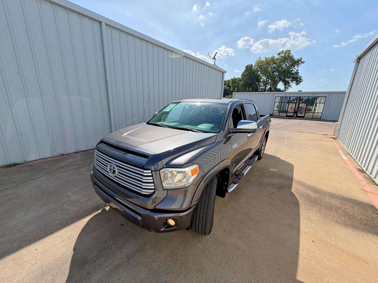 2015 Toyota Tundra Platinum Gray vin: 5TFAW5F19FX448429