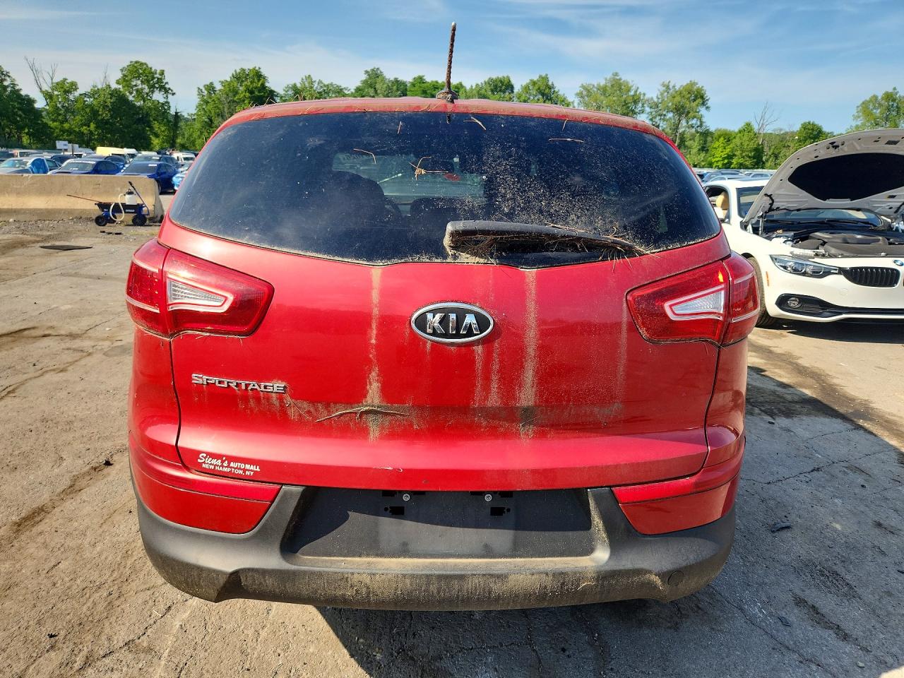 2011 Kia Sportage Lx Красный vin: KNDPBCA26B7098570