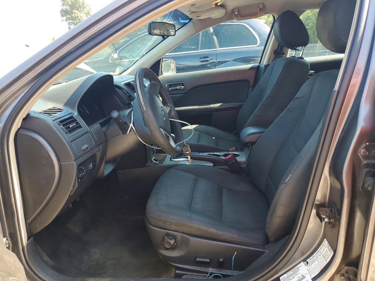 2011 Ford Fusion Se Brown vin: 3FAHP0HA6BR263436