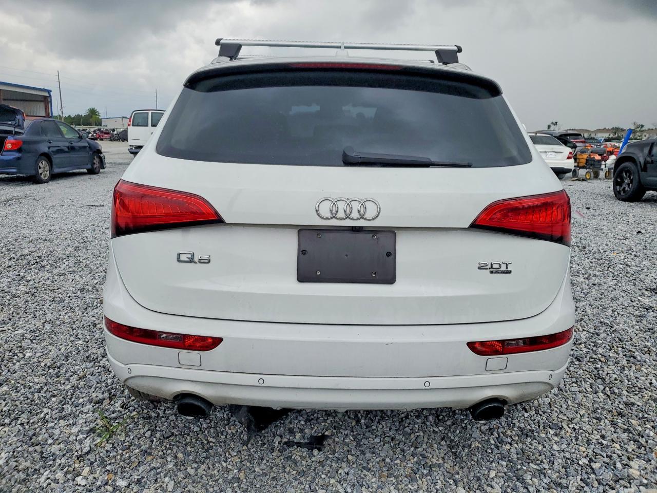 2014 Audi Q5 Premium Plus Белый vin: WA1LFAFP4EA131031