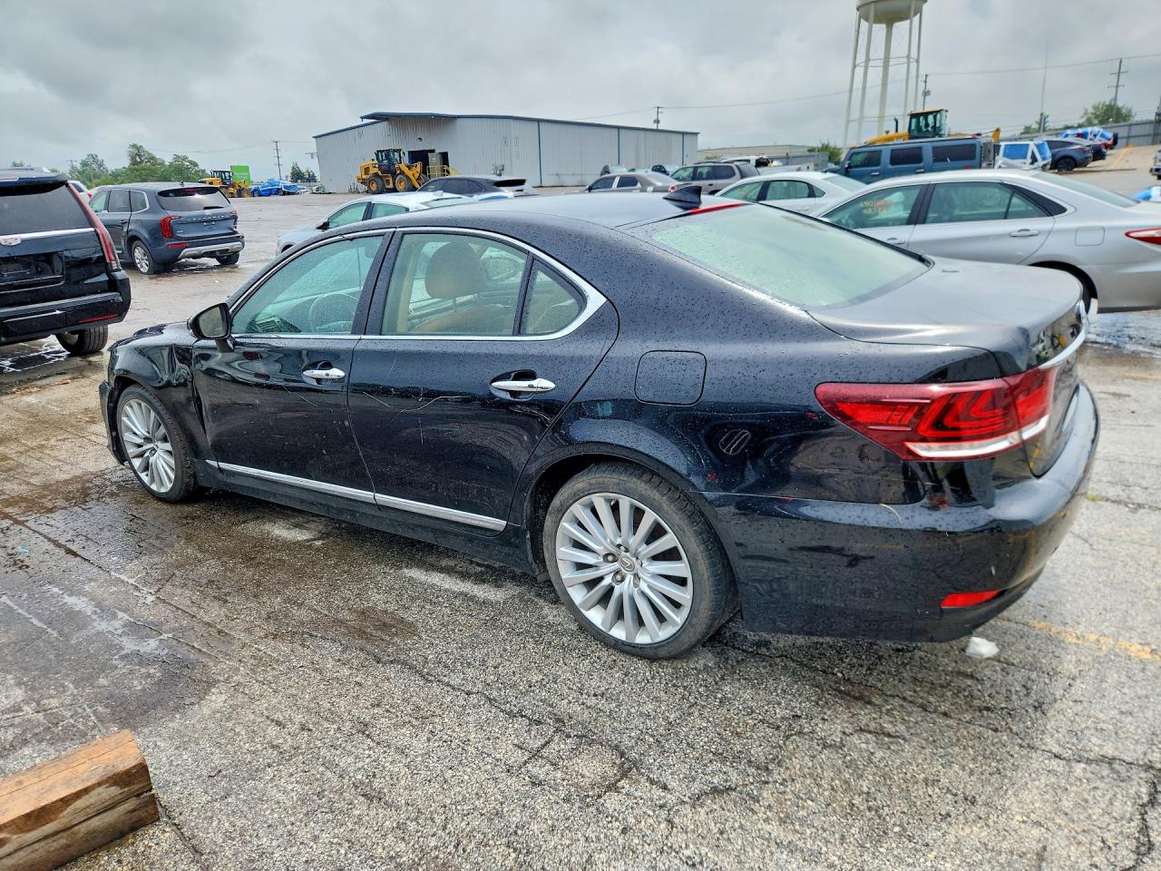 2014 Lexus Ls 460 Черный vin: JTHCL5EF9E5022098