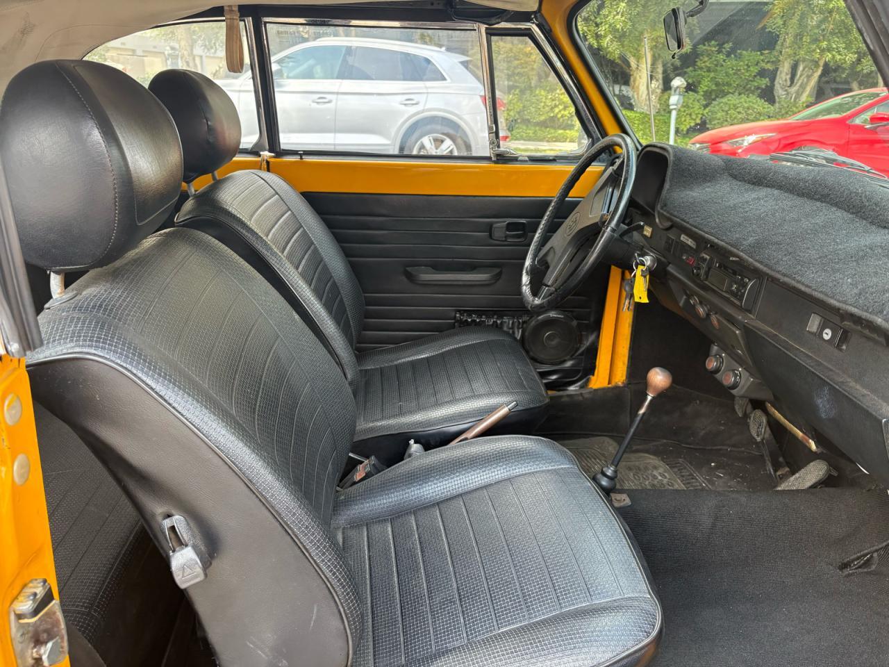 1978 Volkswagen Beetle Yellow vin: 1582009550