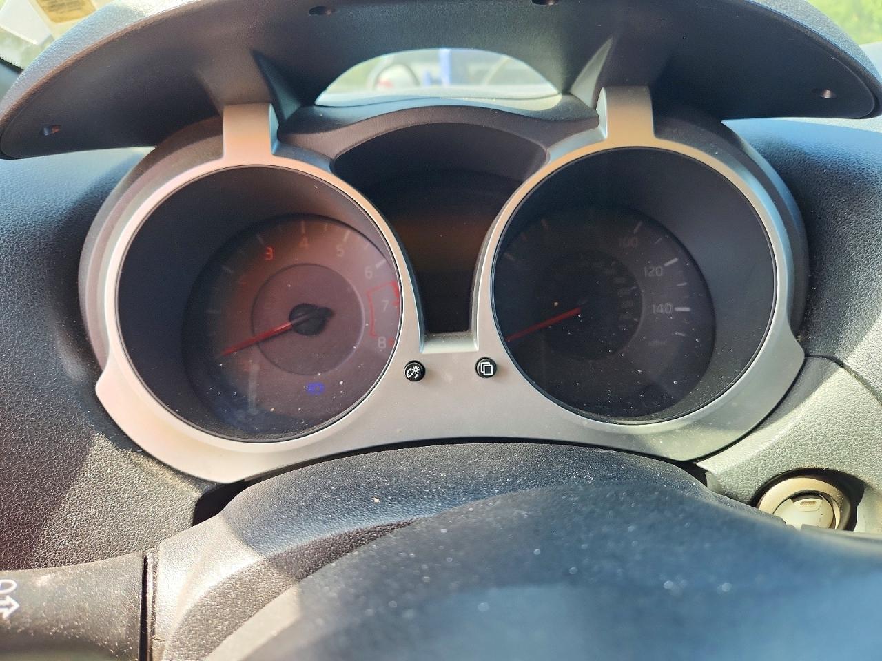 2013 Nissan Juke S Brown vin: JN8AF5MR6DT214671