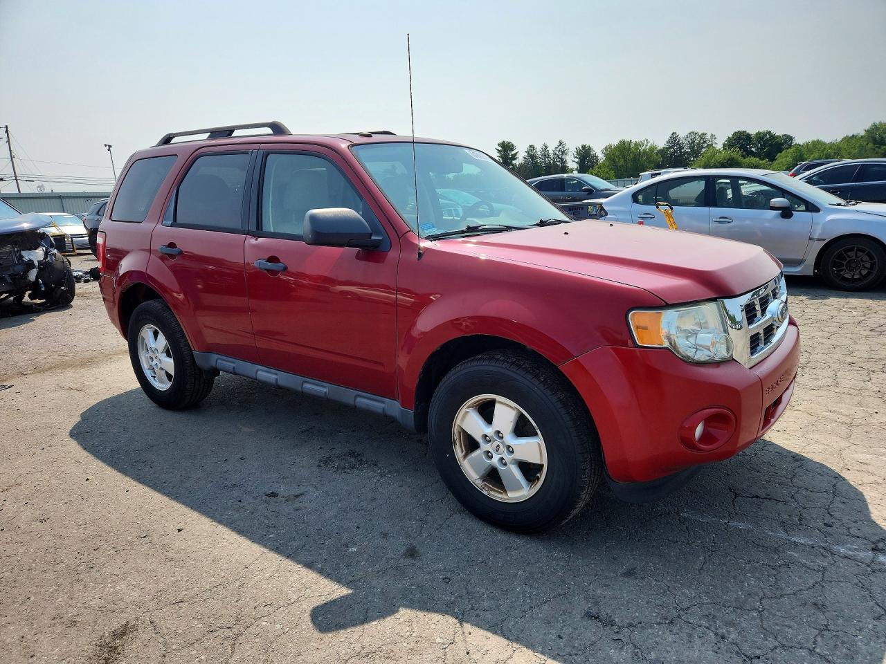 2011 Ford Escape Xlt Red vin: 1FMCU9DG9BKA73304