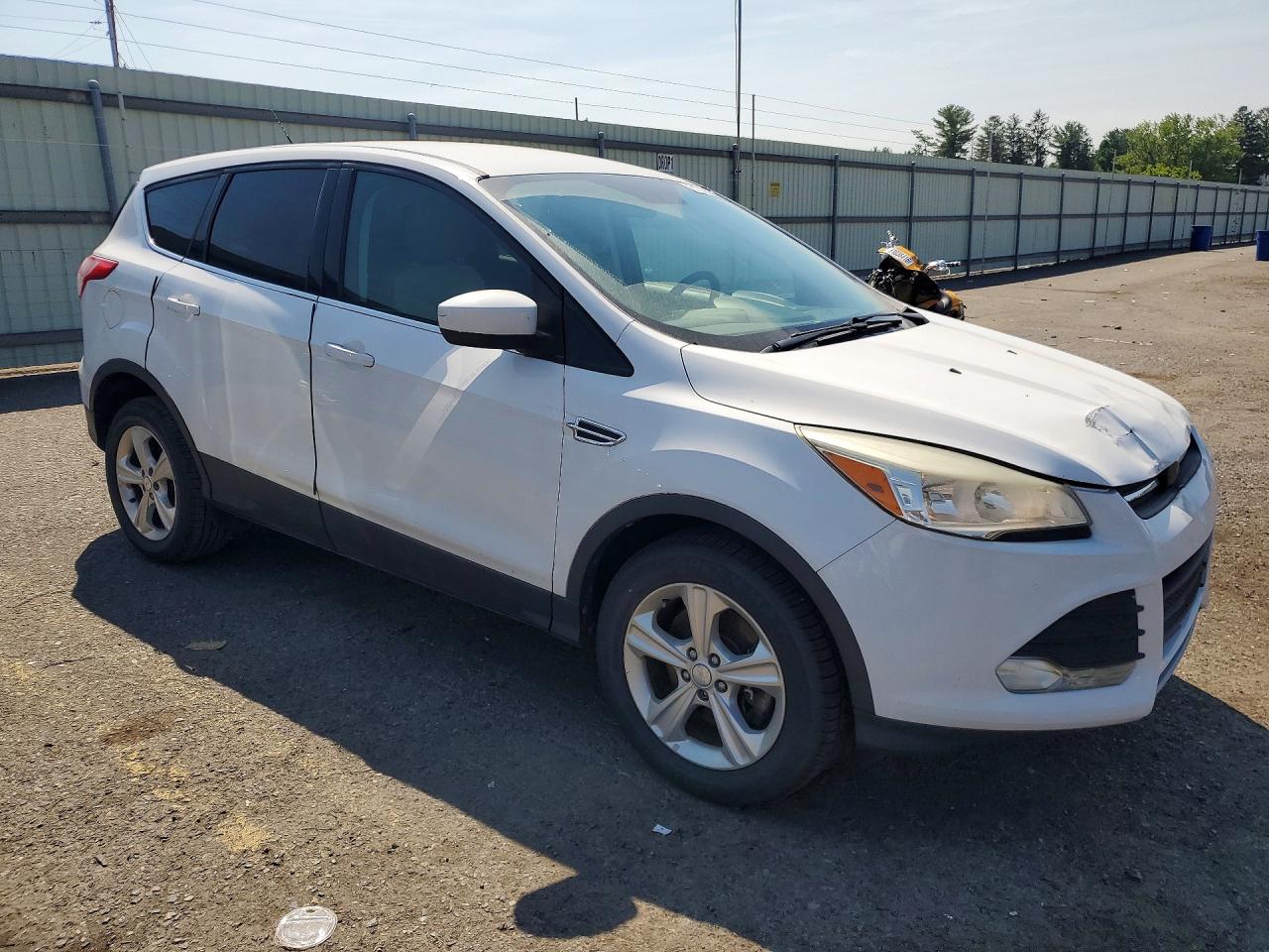 2013 Ford Escape Se White vin: 1FMCU0G9XDUC26496