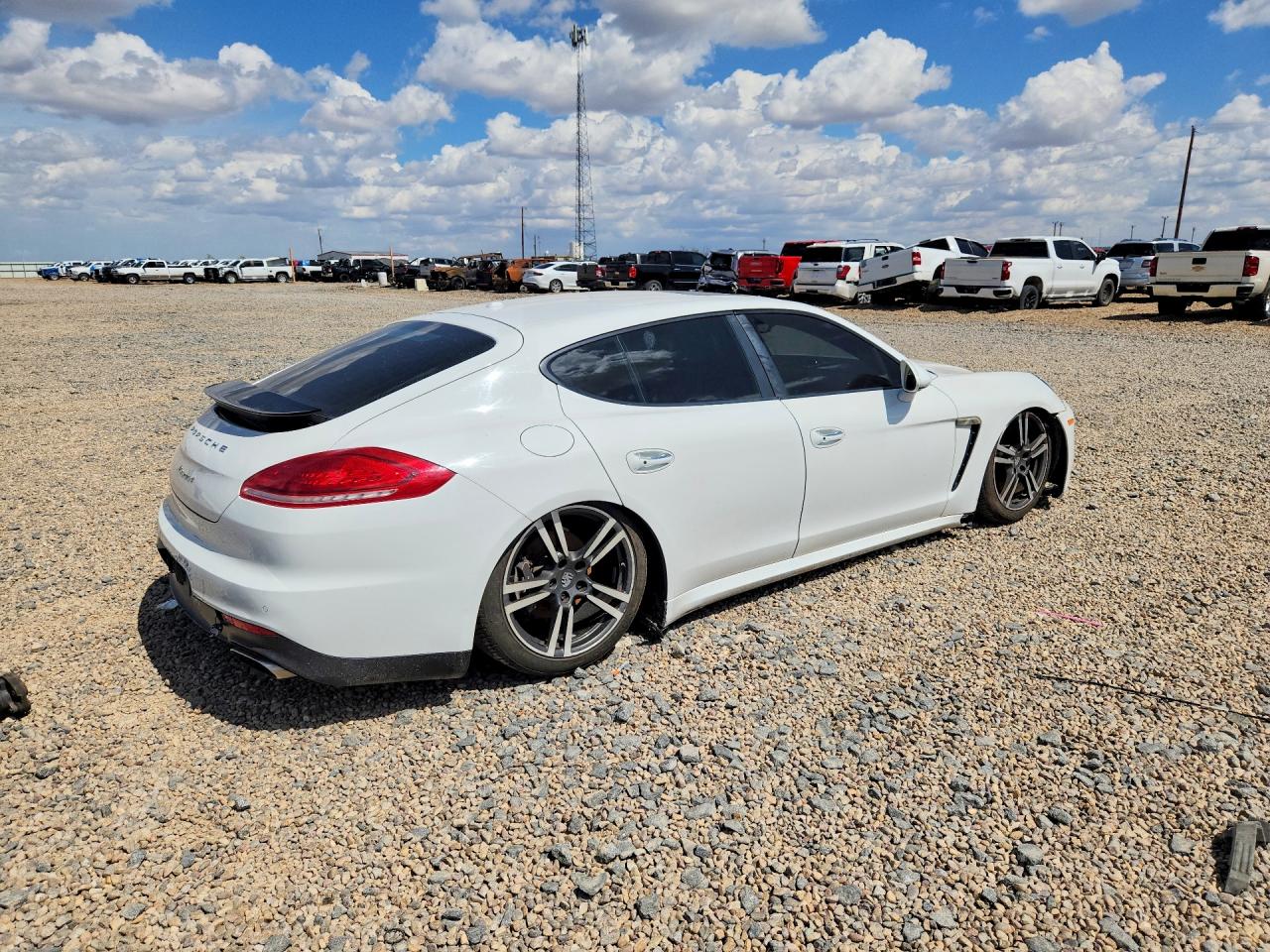 2014 Porsche Panamera 2 White vin: WP0AA2A73EL008026