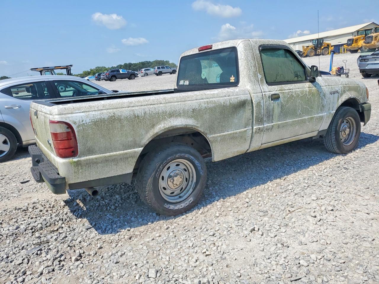 2005 Ford Ranger White vin: 1FTYR10D55PA93825