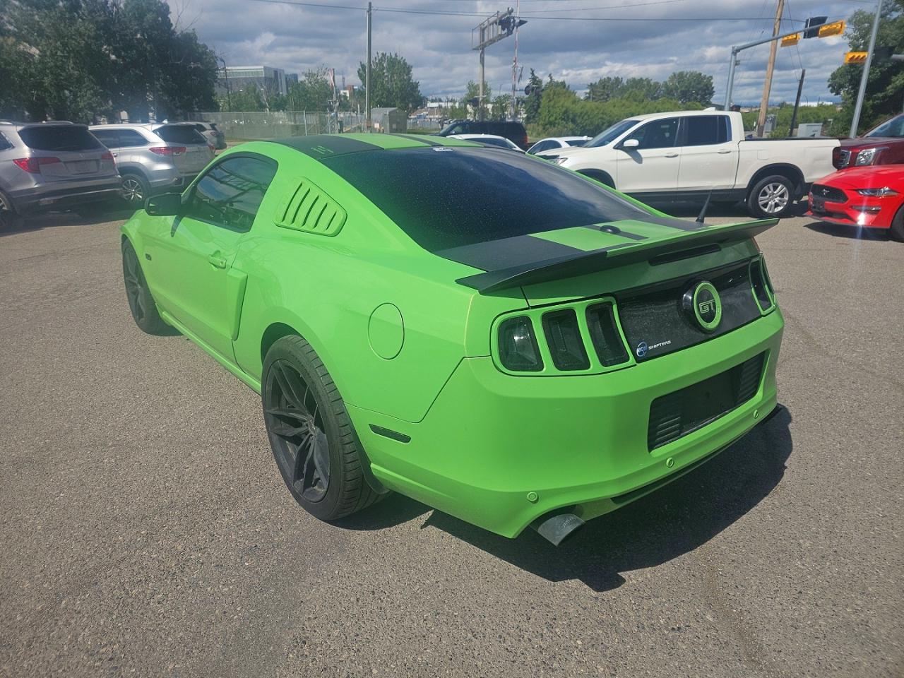 2014 Ford Mustang Gt Green vin: 1ZVBP8CFXE5312515