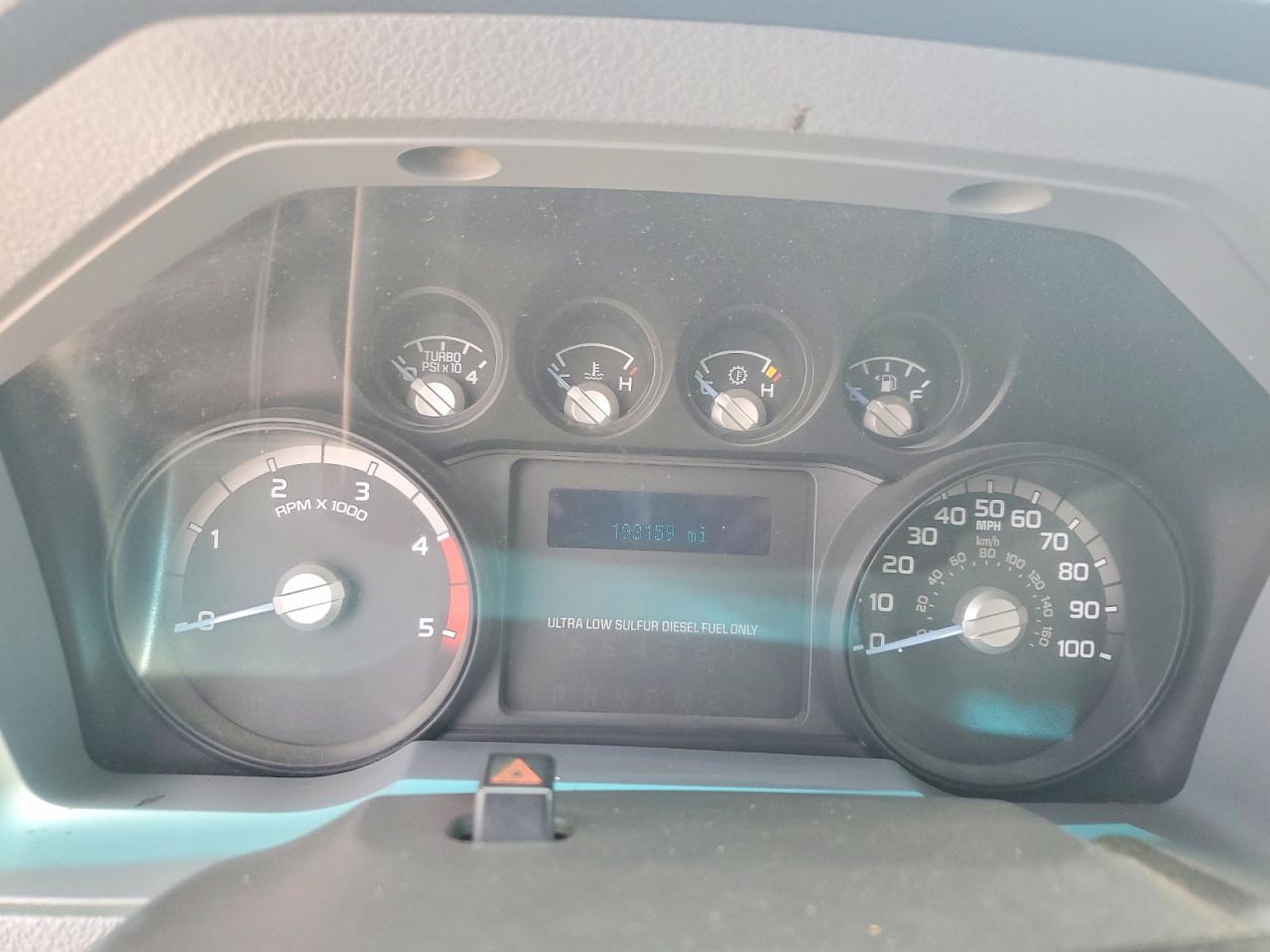 2014 Ford F250 Super Duty White vin: 1FD7W2BTXEEB19664