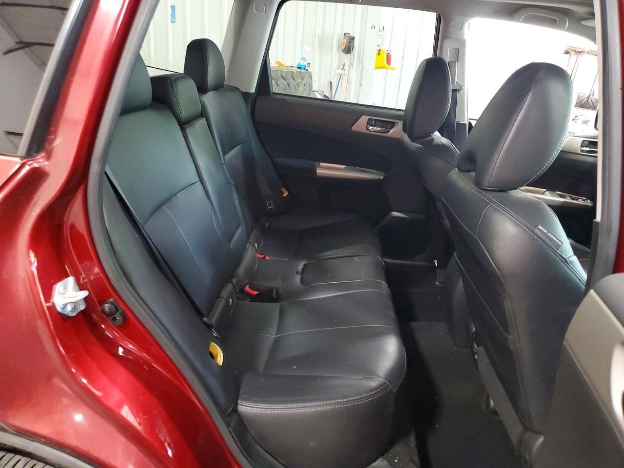 2009 Subaru Forester 2.5x Limited Maroon vin: JF2SH64679H766388