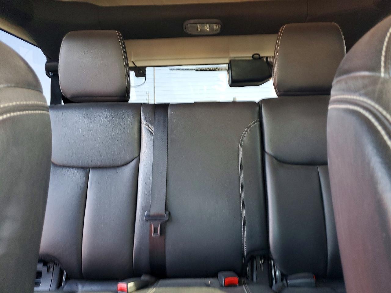 2015 Jeep Wrangler Unlimited Rubicon Silver vin: 1C4BJWFGXFL752423