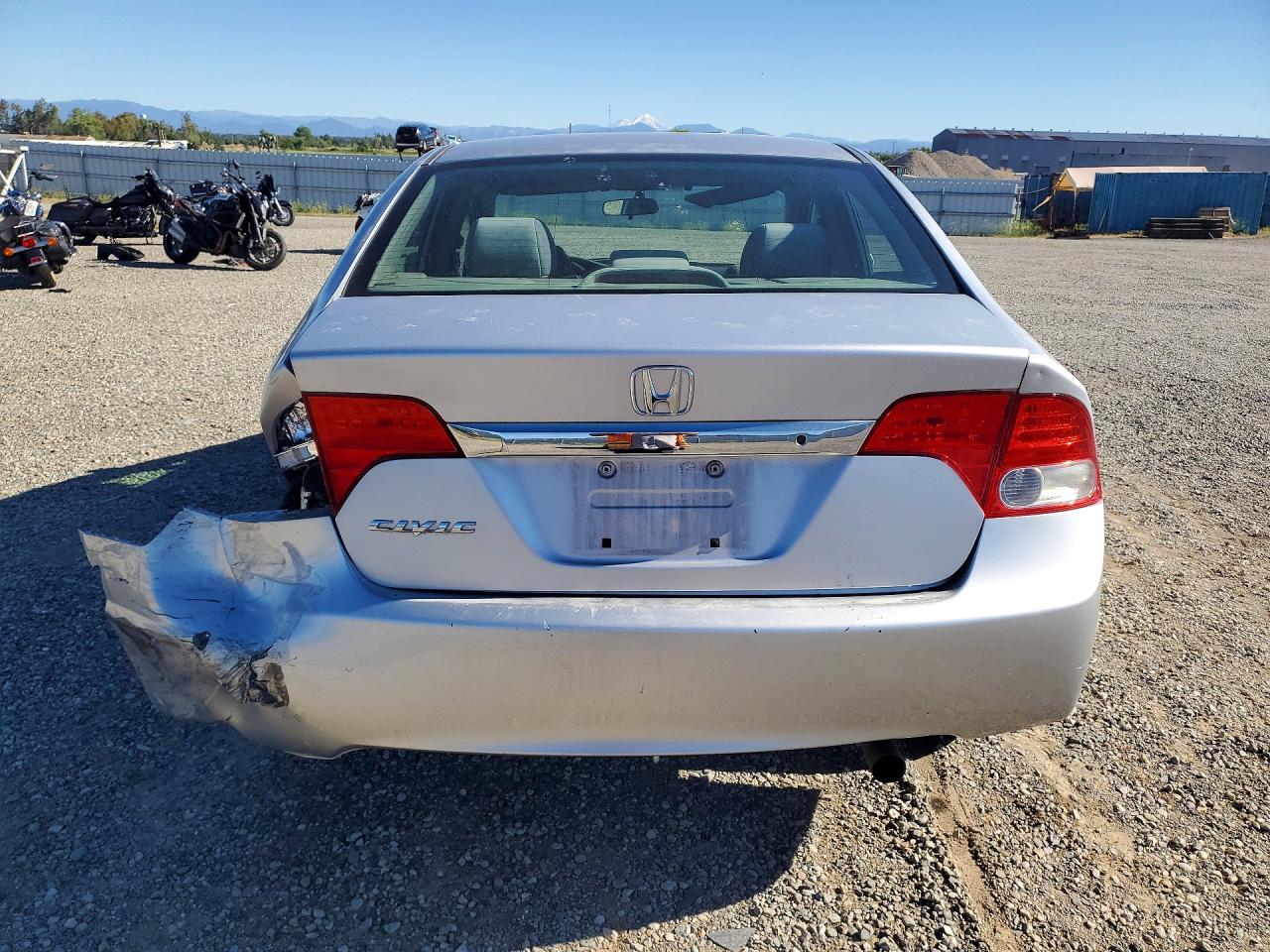2011 Honda Civic Lx Silver vin: 19XFA1F55BE041654