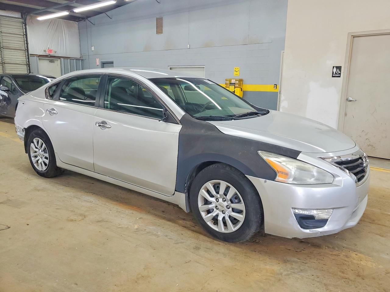 2014 Nissan Altima 2.5 Silver vin: 1N4AL3AP9EC423129