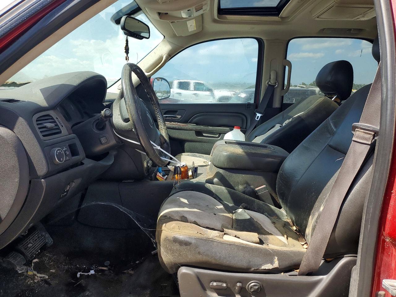 2013 Gmc Yukon Denali Red vin: 1GKS1EEF1DR320143