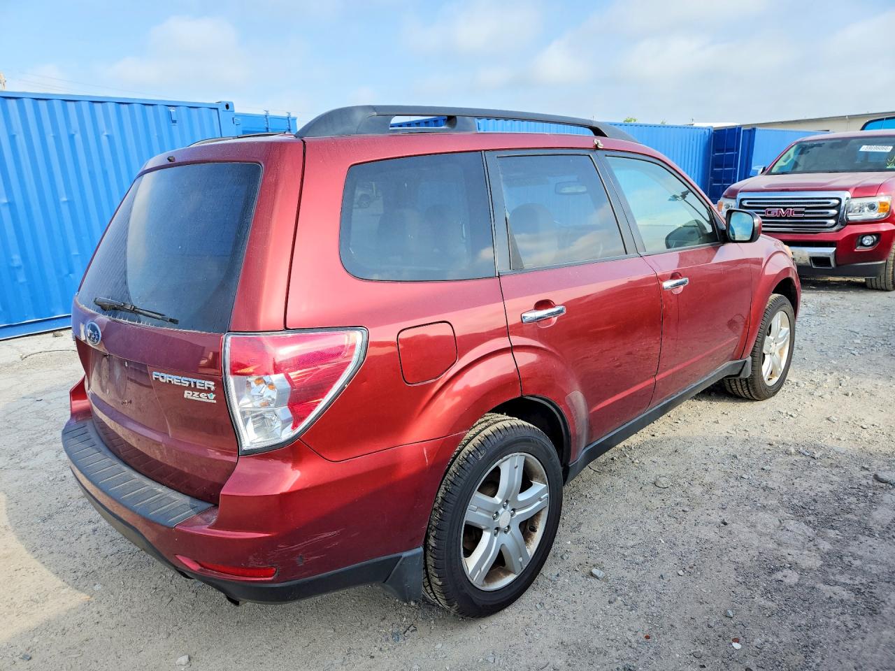2010 Subaru Forester 2.5x Premium Red vin: JF2SH6CC2AH744701