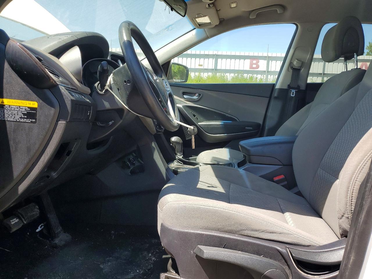 2018 Hyundai Santa Fe Sport 2.4l White vin: 5NMZTDLB9JH083495